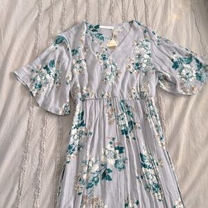 NWT Pink Blush Floral Dress Size M